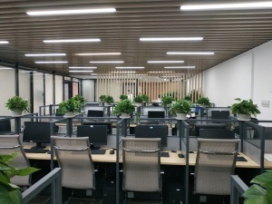 廣鑫商務信息咨詢公司 引領企業智慧決策，助力商業成功